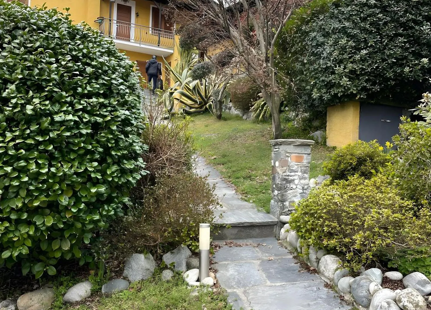 Home Pier Laveno-Mombello